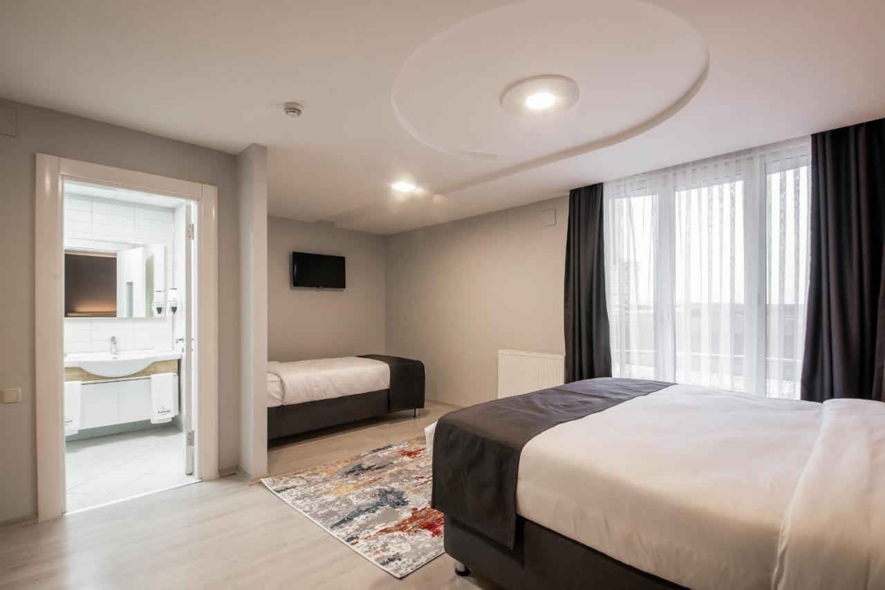 Hotel Adresin 4*